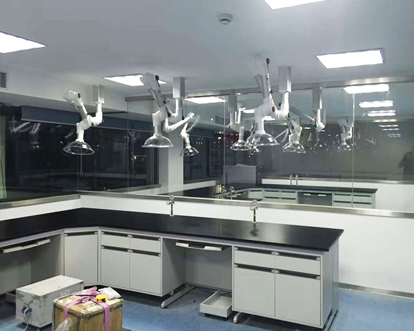 上海正规全钢边实验台厂家